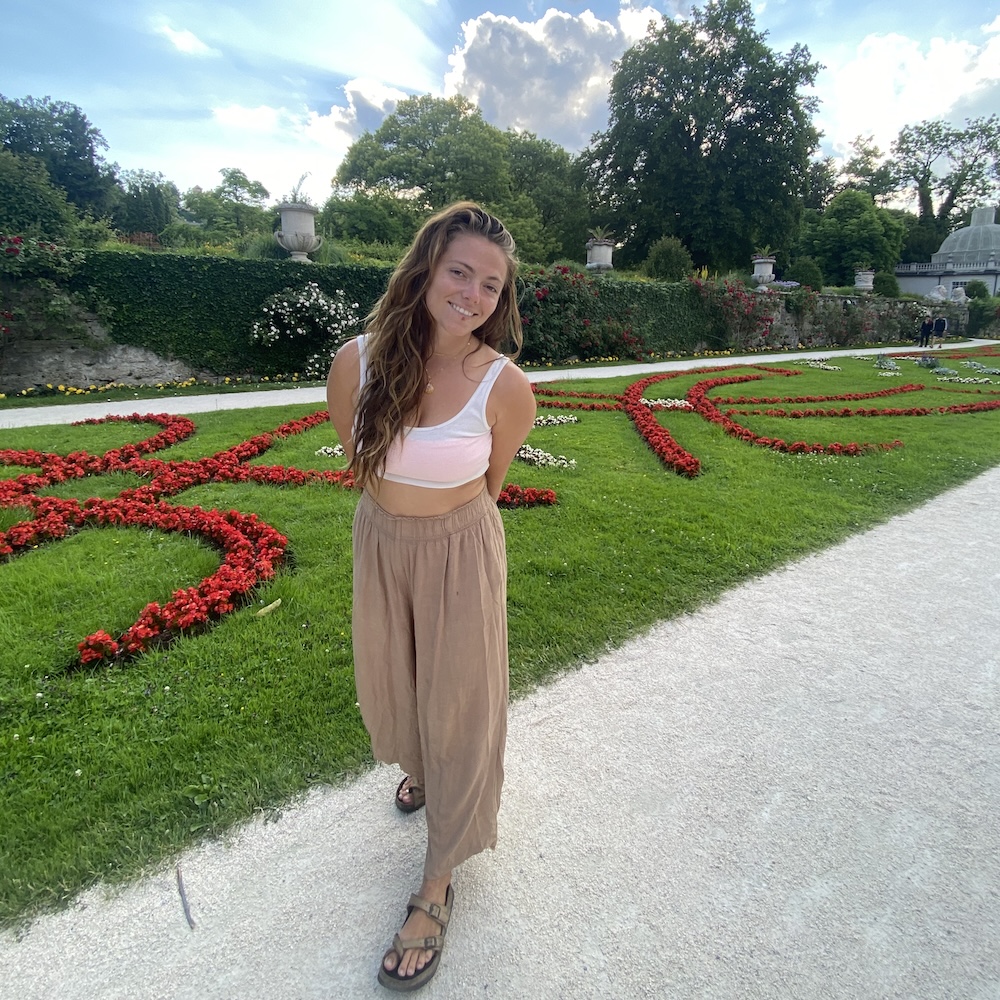 Alexis McIntosh – Tour Guide