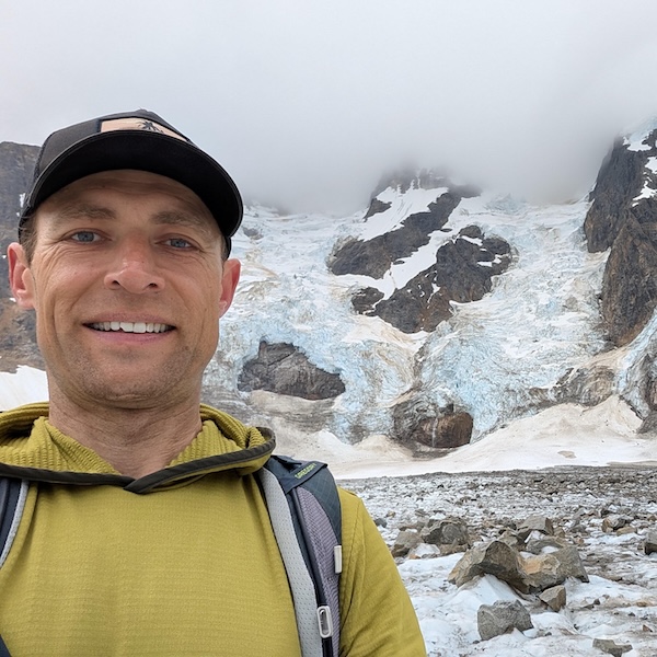 Nikolai Kosmynin – Tour Guide